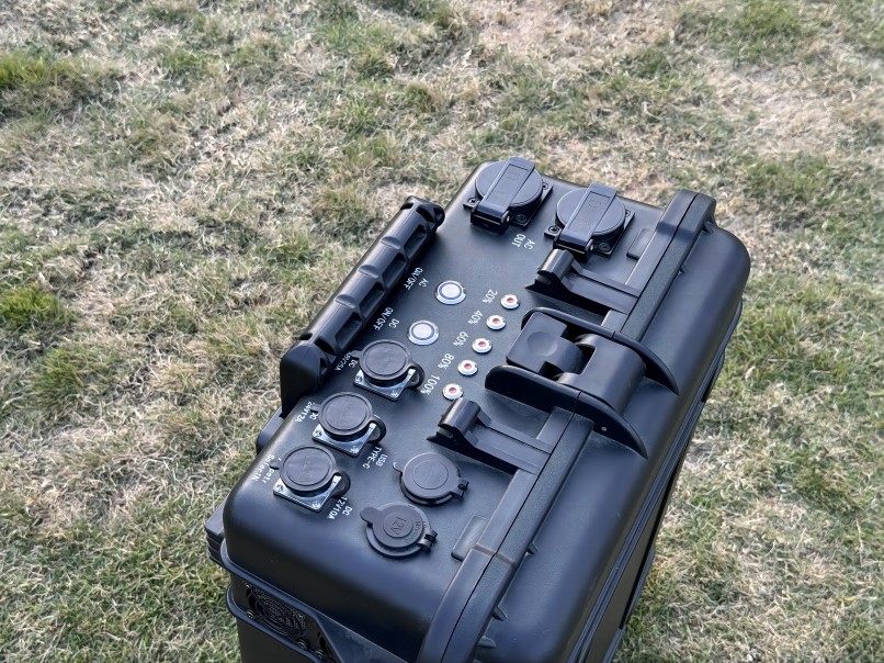 屋外キャンプモバイル電源ポータブルエネルギー貯蔵発電所 3000 ワット発電機