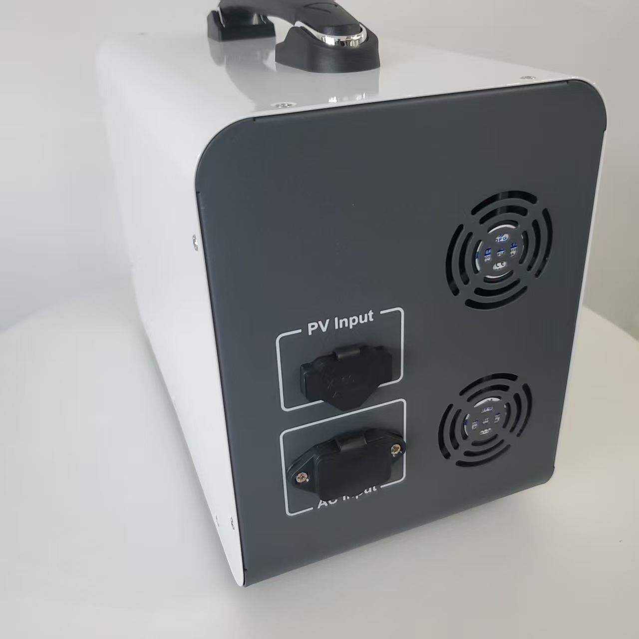 300W LifePO4 3.2V 1KWHポータブル発電所ソーラーパワーステーションソーラーパネル