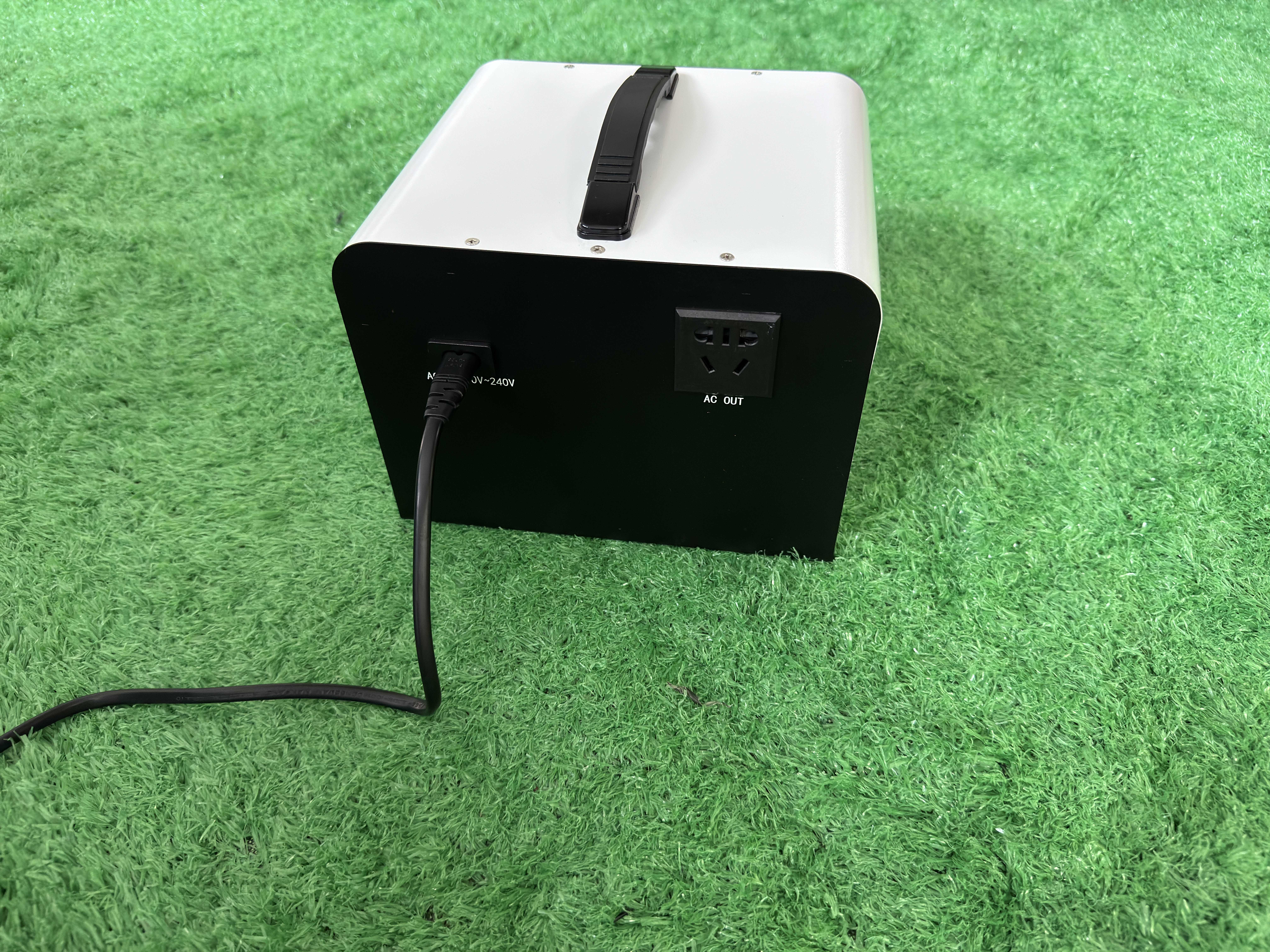 キャンプ用の300W-3000Wポータブル発電所、緊急バックアップ